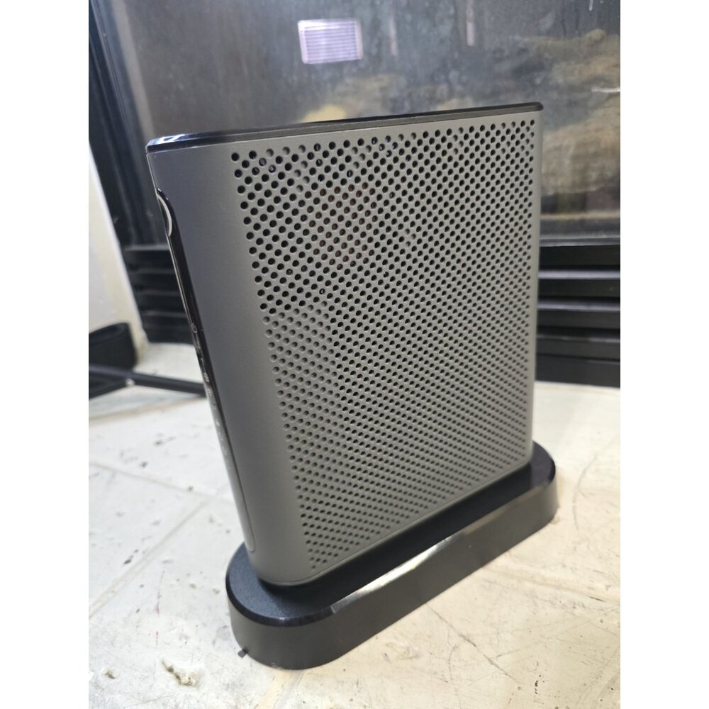 Motorola MT7711 24X8 Cable Modem Plus Router With Voice DOCSIS 3.0 AC1900 - Picture 4 of 7